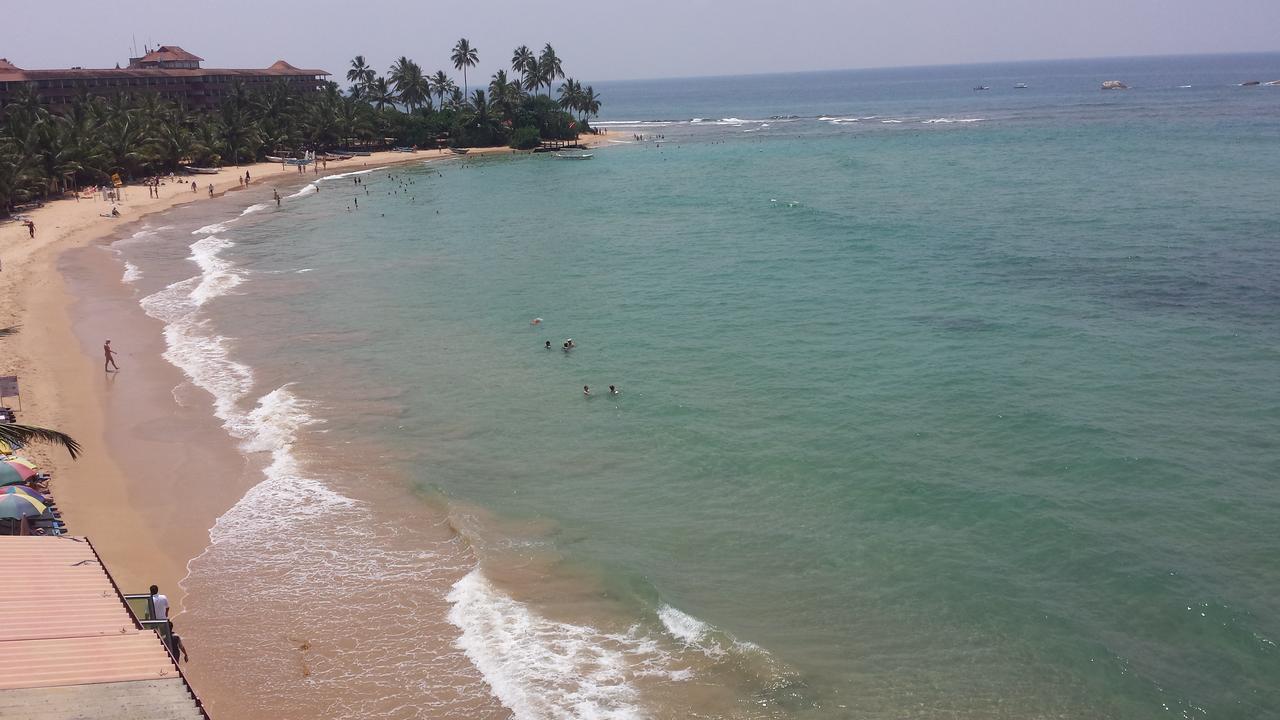 Coral Seas Beach Hikkaduwa Exterior photo